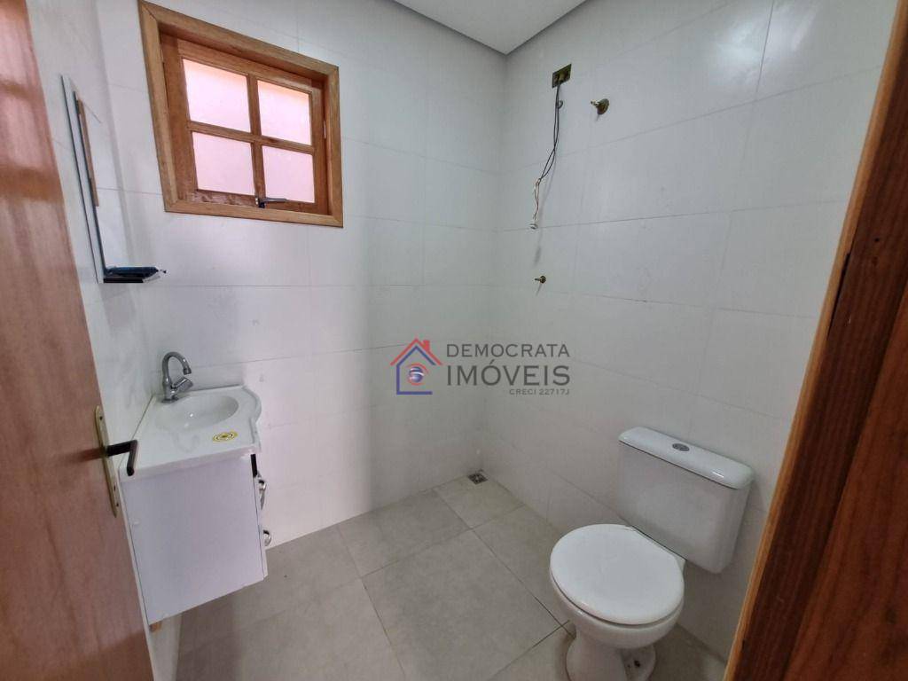 Casa à venda com 3 quartos, 62m² - Foto 15