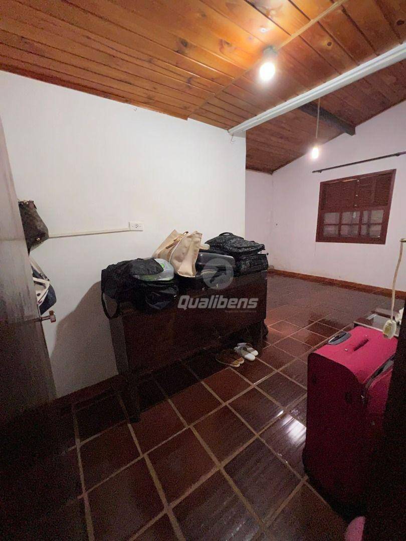 Chácara à venda com 3 quartos, 157m² - Foto 18