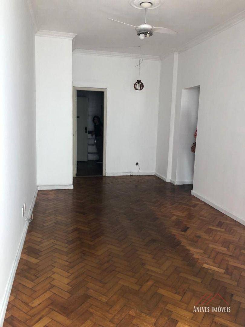 Apartamento à venda com 2 quartos, 71m² - Foto 9