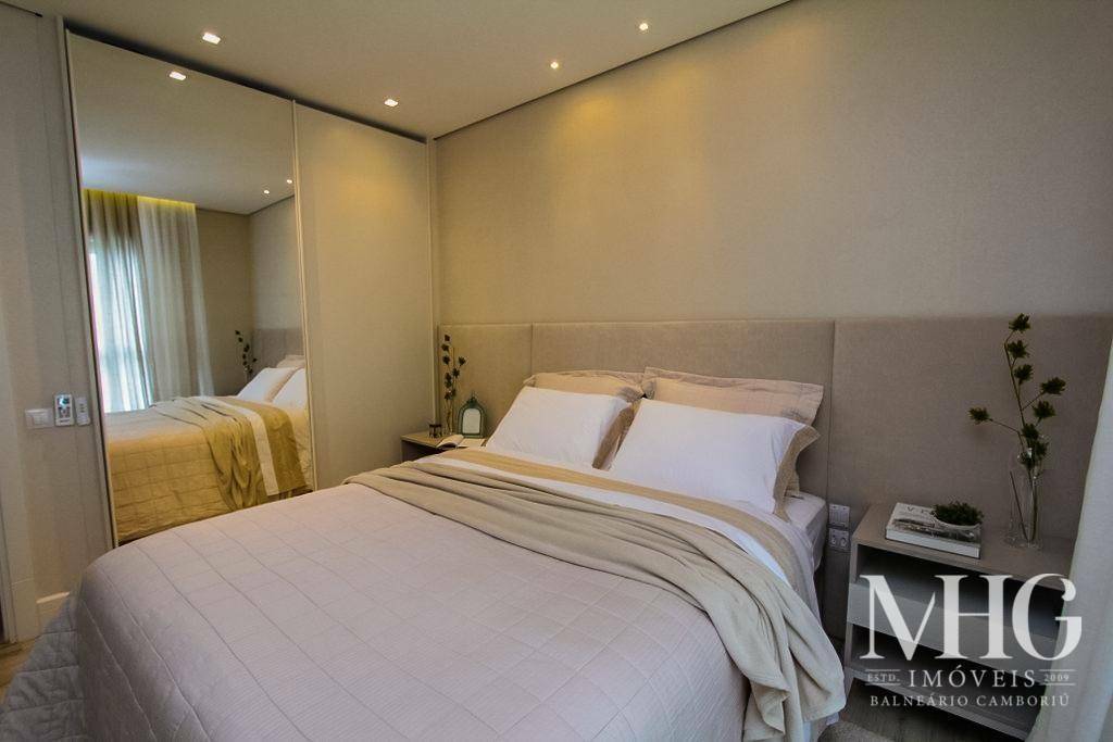 Apartamento à venda com 4 quartos, 207m² - Foto 40