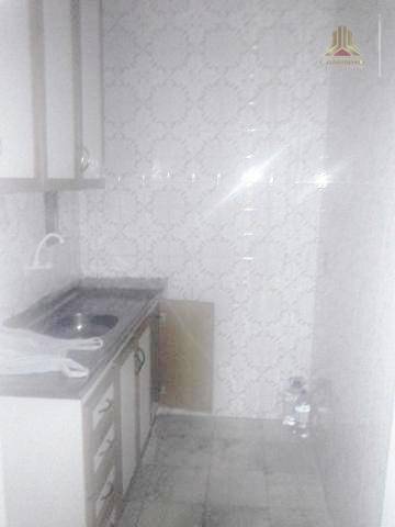 Apartamento à venda com 1 quarto, 29m² - Foto 11