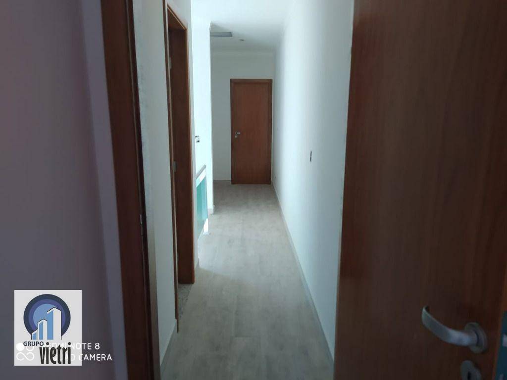 Sobrado à venda com 3 quartos, 200m² - Foto 19