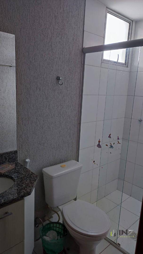 Apartamento à venda com 2 quartos, 62m² - Foto 4