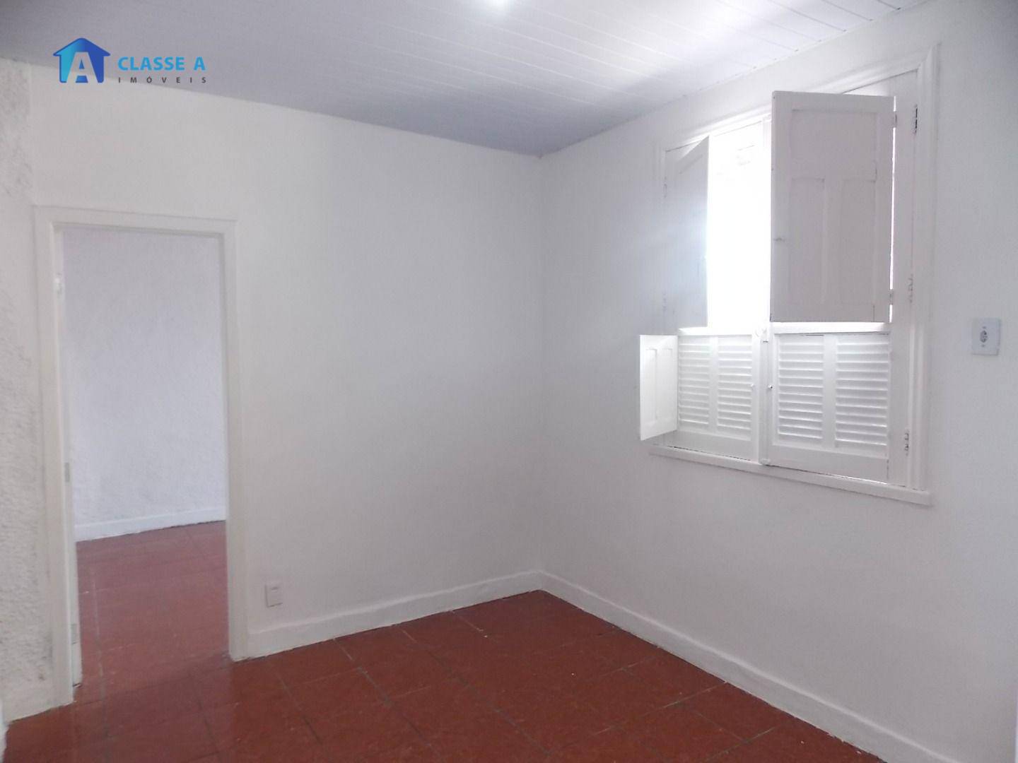 Casa à venda com 4 quartos, 160m² - Foto 33