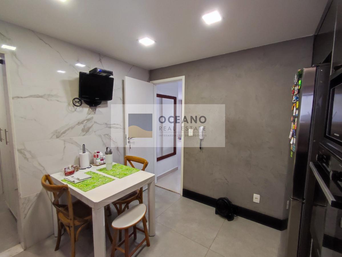 Casa de Condomínio à venda com 4 quartos, 226m² - Foto 23