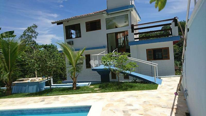 Casa, 3 quartos, 225 m² - Foto 1