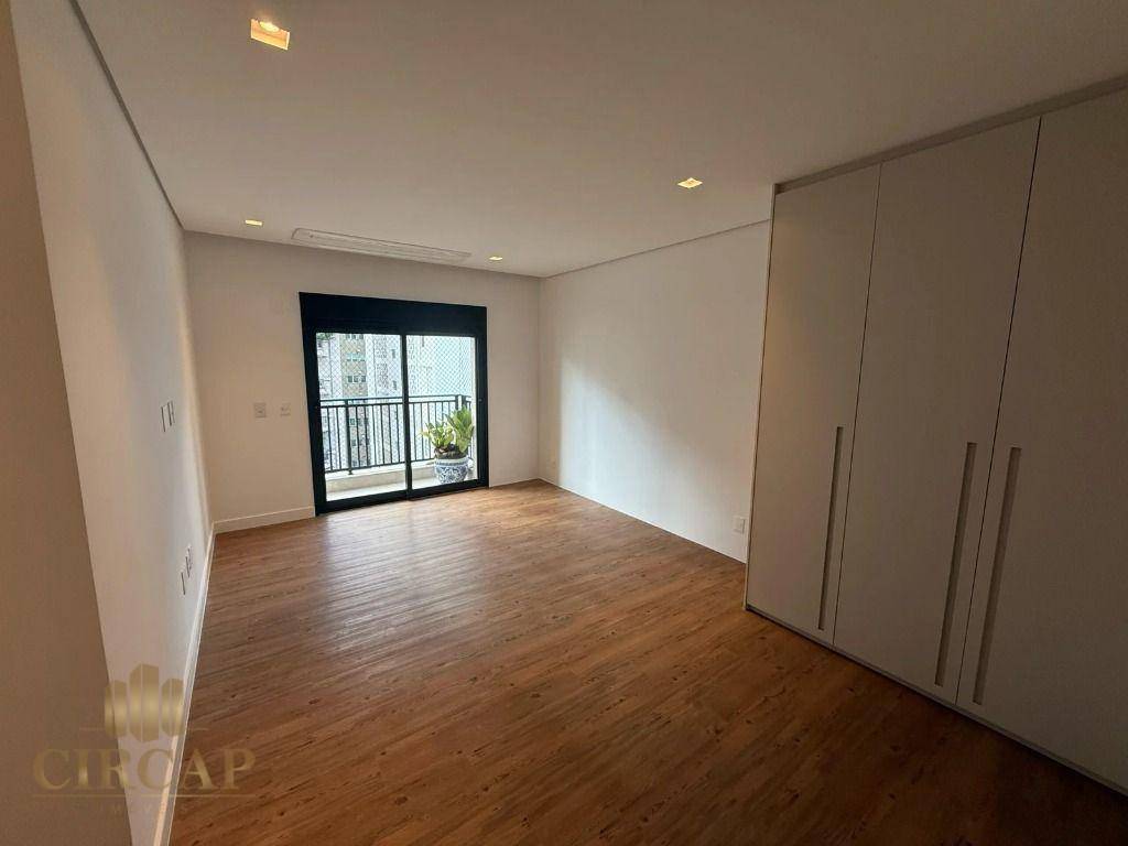 Apartamento, 3 quartos, 226 m² - Foto 14