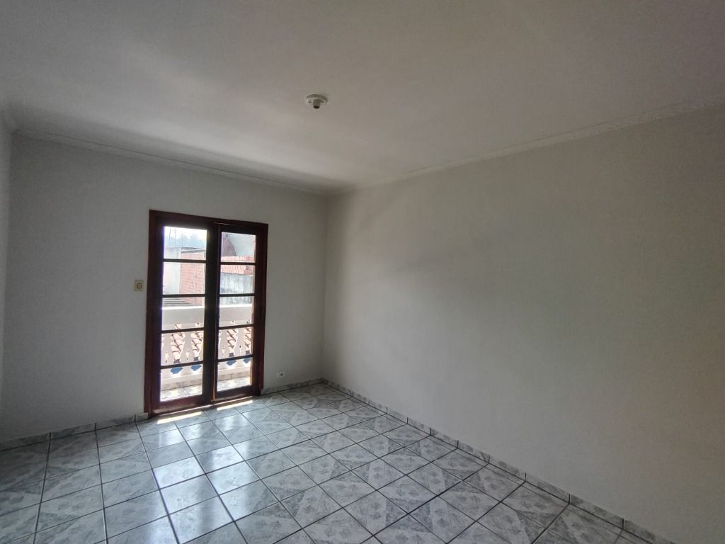 Sobrado à venda com 3 quartos, 230m² - Foto 19