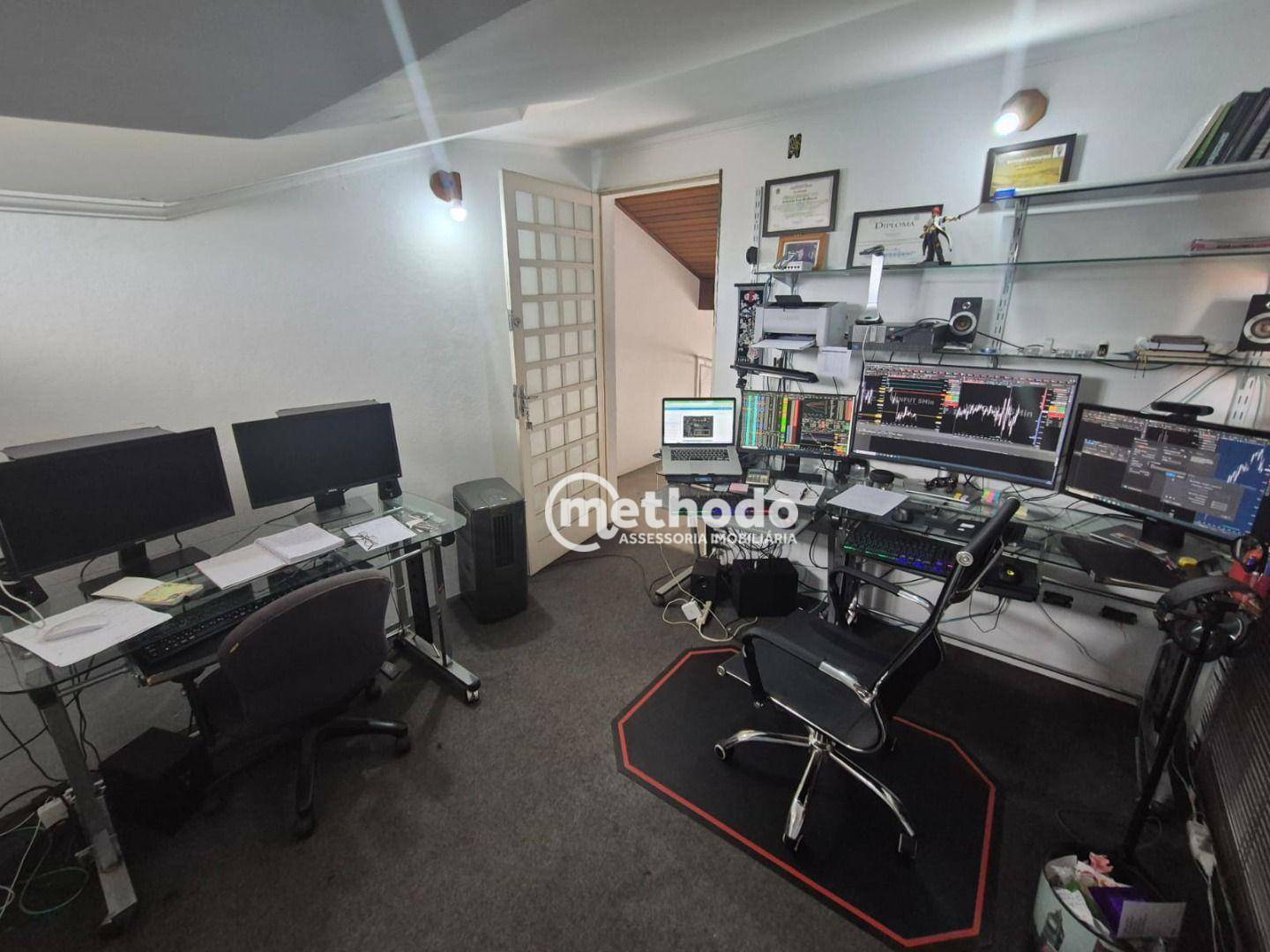 Casa à venda e aluguel com 4 quartos, 288m² - Foto 31