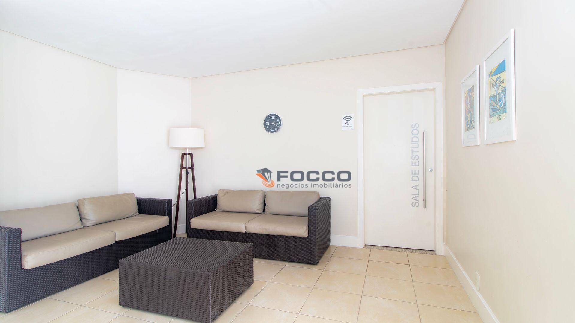 Apartamento à venda com 2 quartos, 69m² - Foto 5