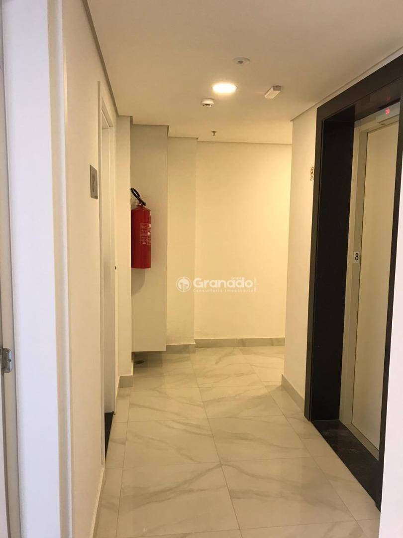 Apartamento à venda com 1 quarto, 60m² - Foto 17