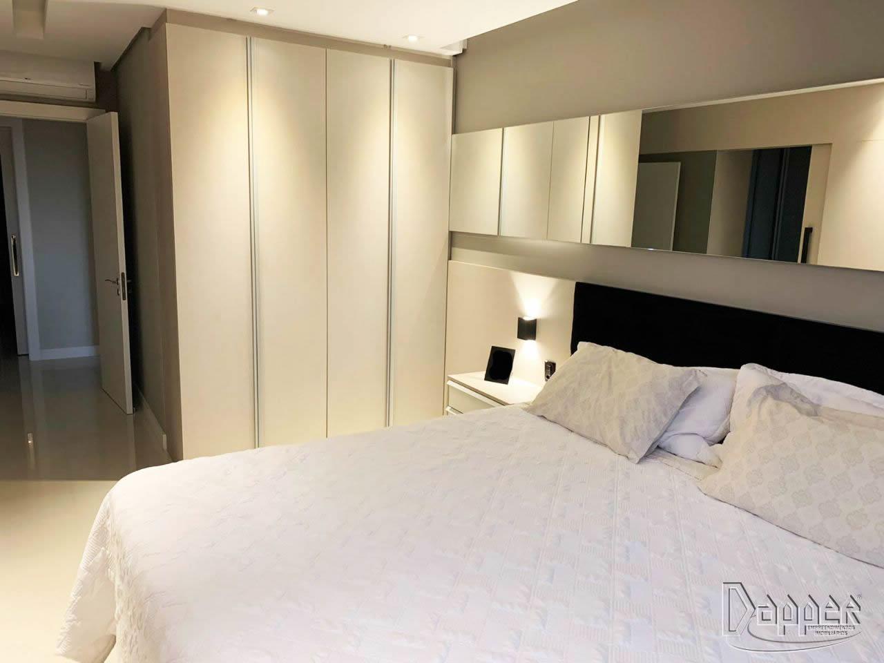 Apartamento à venda com 3 quartos, 159m² - Foto 6