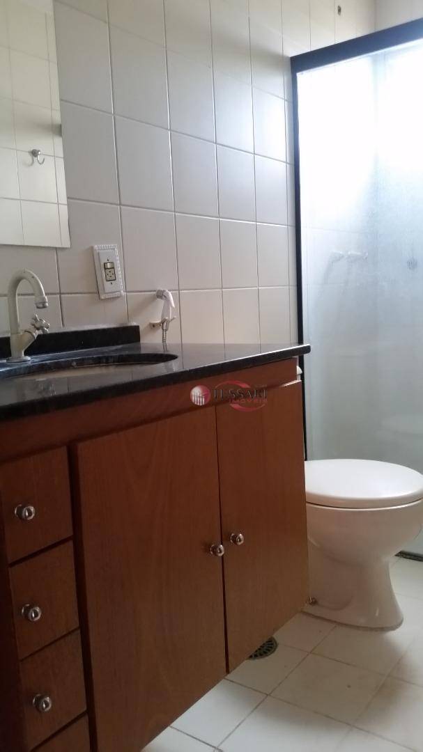 Apartamento à venda com 3 quartos, 112m² - Foto 9