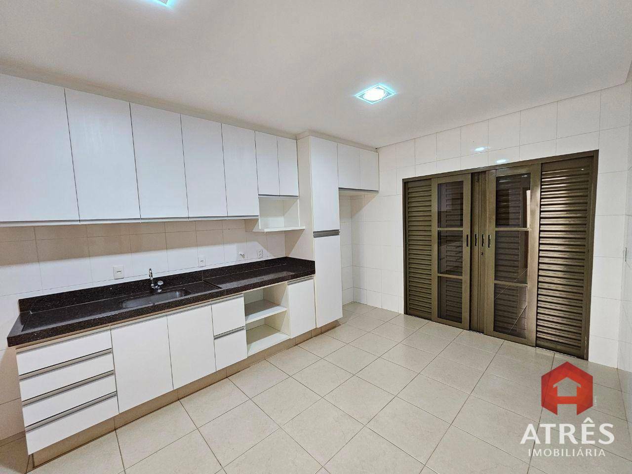 Sobrado para alugar com 3 quartos, 195m² - Foto 23