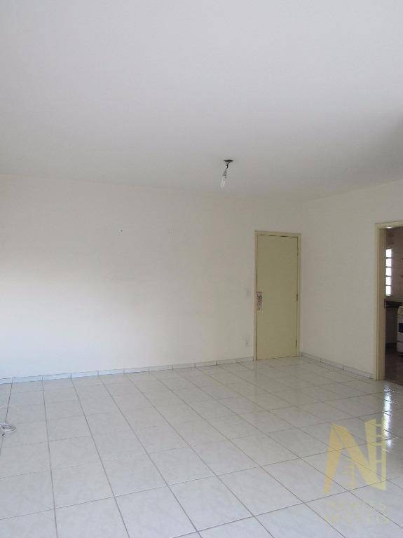 Apartamento à venda com 3 quartos, 99m² - Foto 5