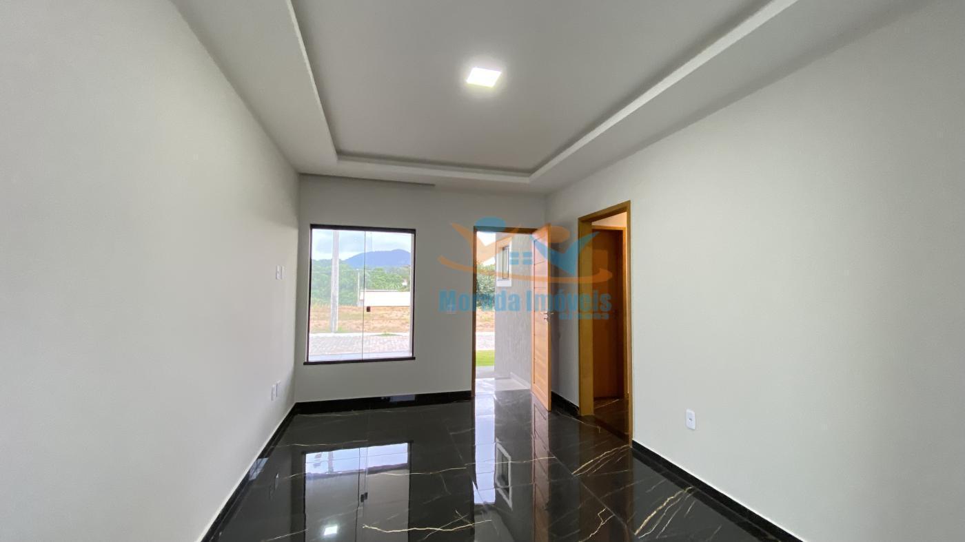 Casa à venda com 2 quartos, 240m² - Foto 4