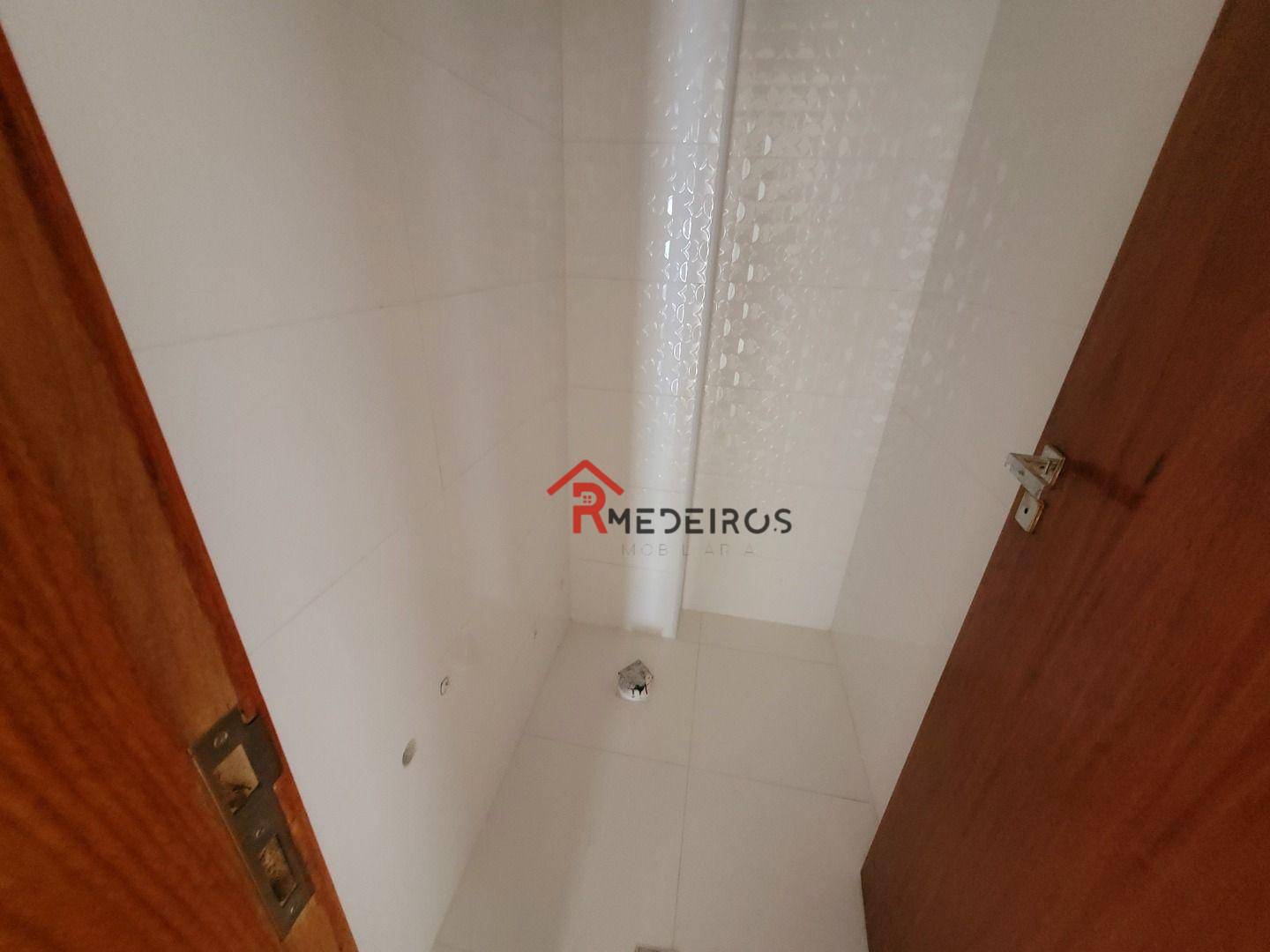 Apartamento à venda com 3 quartos, 162m² - Foto 7