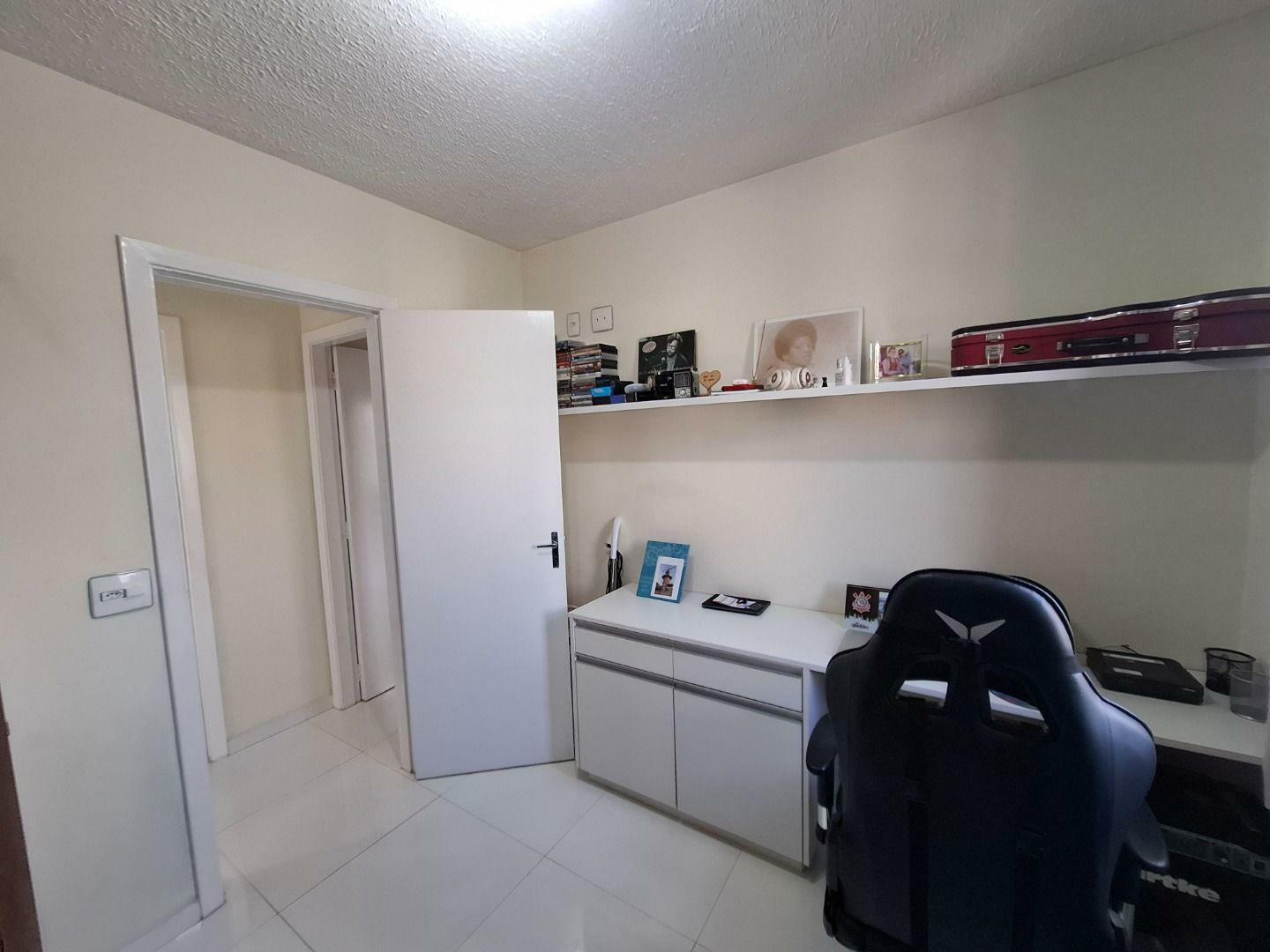 Apartamento à venda com 2 quartos, 50m² - Foto 14