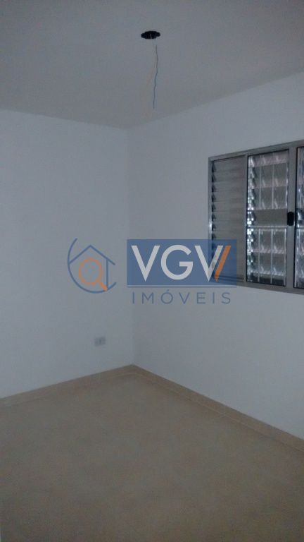 Apartamento à venda com 2 quartos, 41m² - Foto 3