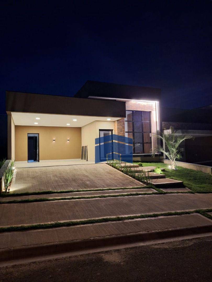 Casa de Condomínio à venda com 3 quartos, 204m² - Foto 1