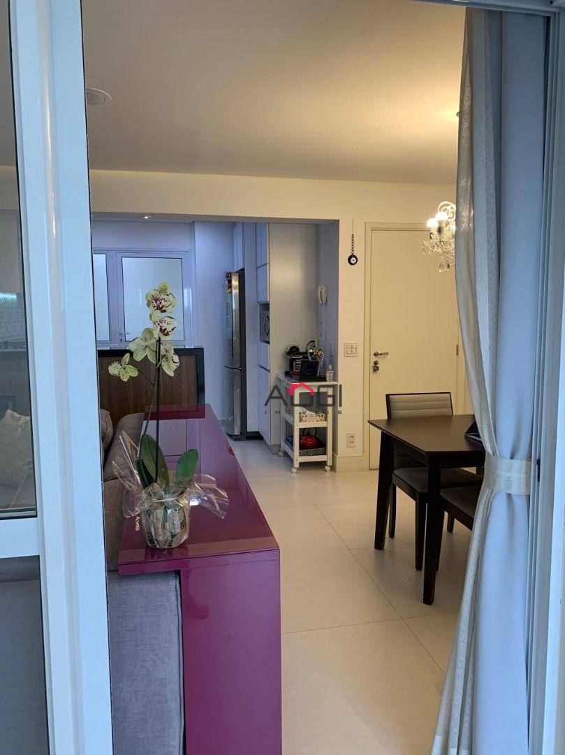 Apartamento à venda com 2 quartos, 95m² - Foto 17