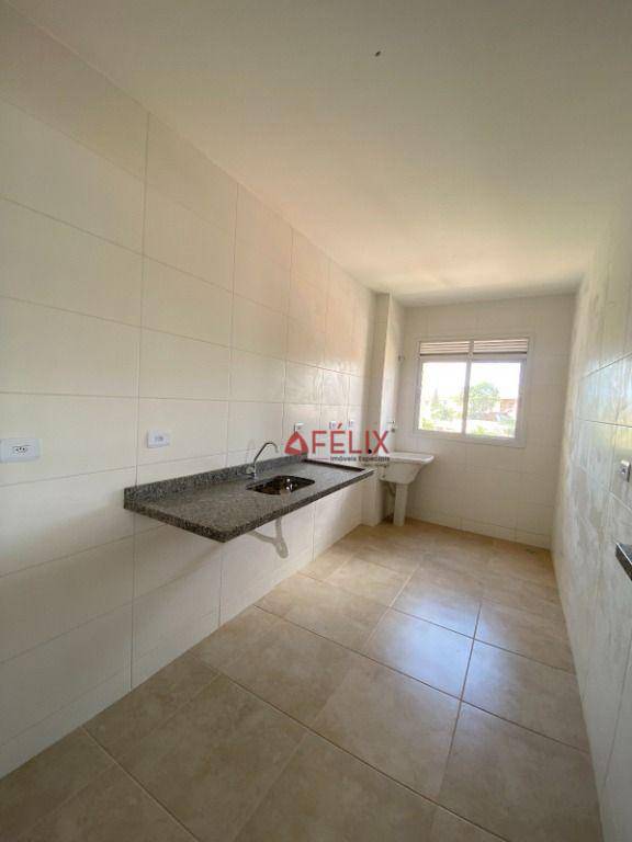 Apartamento à venda com 2 quartos, 58m² - Foto 3