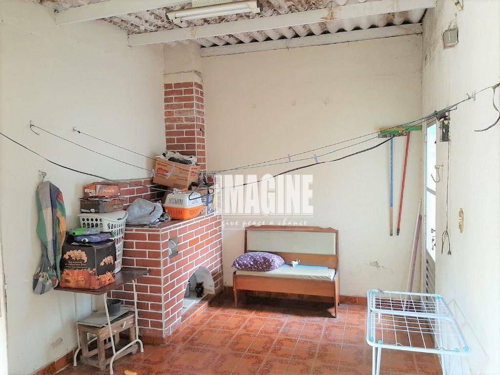 Casa à venda com 2 quartos, 250m² - Foto 23