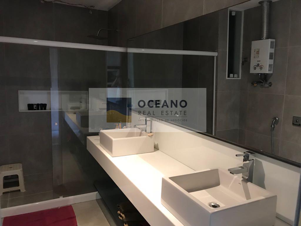 Apartamento à venda com 3 quartos, 170m² - Foto 2