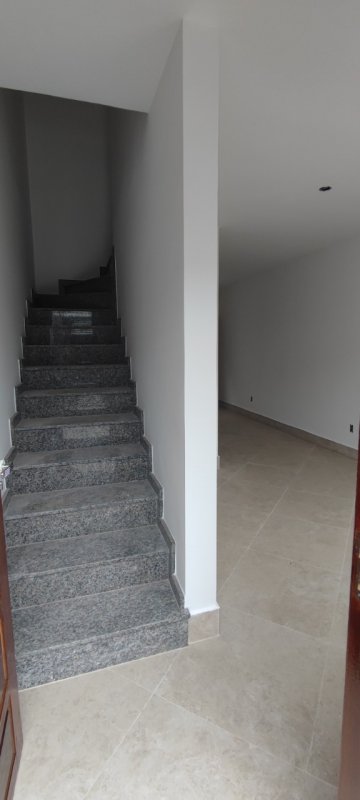 Sobrado à venda com 2 quartos, 62m² - Foto 2