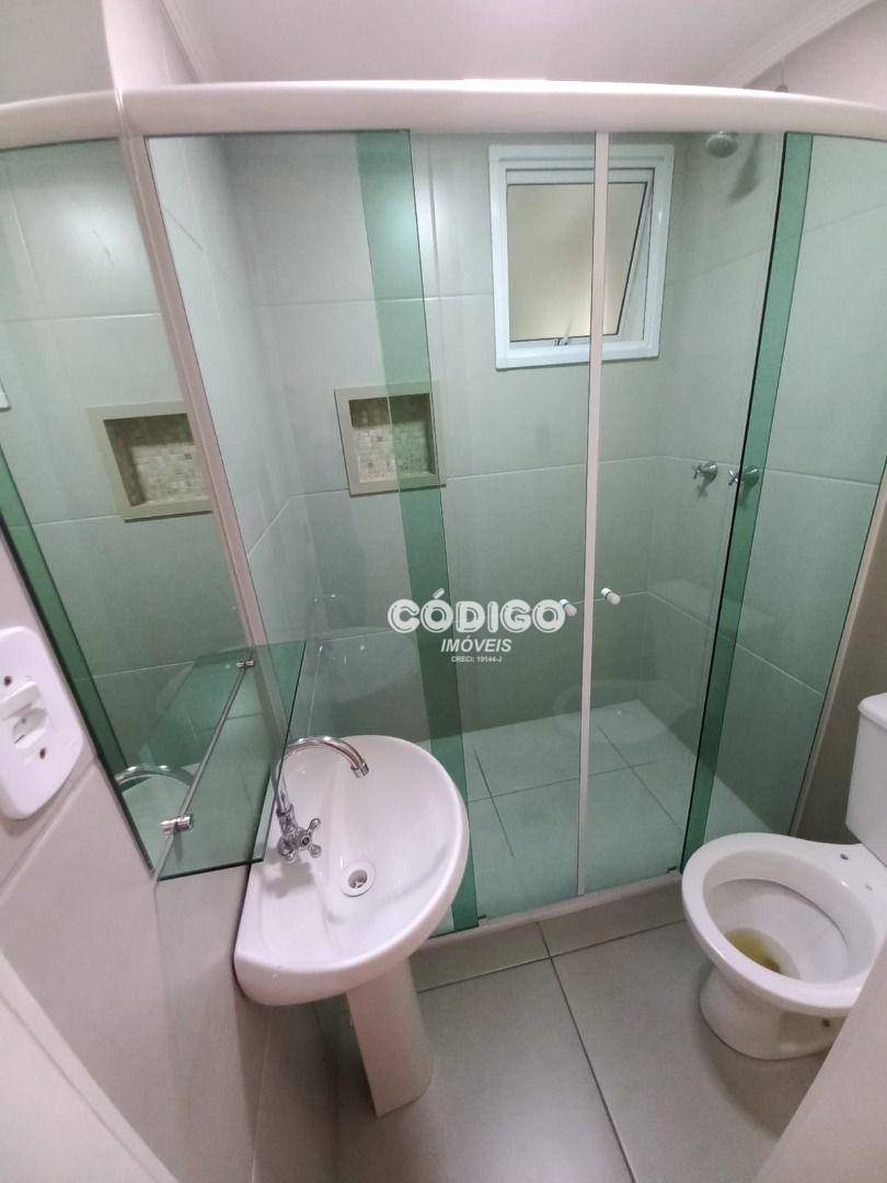 Apartamento à venda com 3 quartos, 64m² - Foto 13