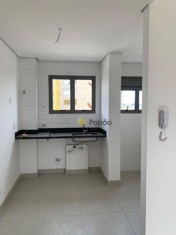 Apartamento à venda com 2 quartos, 69m² - Foto 16