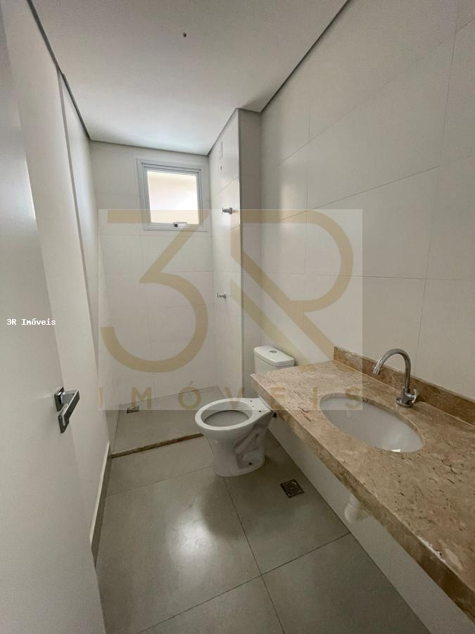 Apartamento à venda com 2 quartos, 69m² - Foto 2