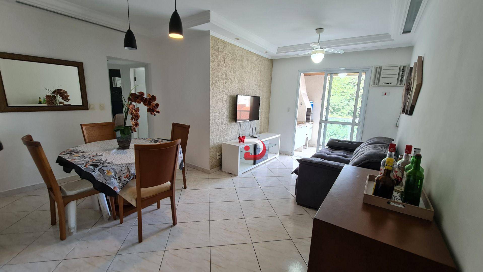 Apartamento para alugar com 3 quartos, 98m² - Foto 1