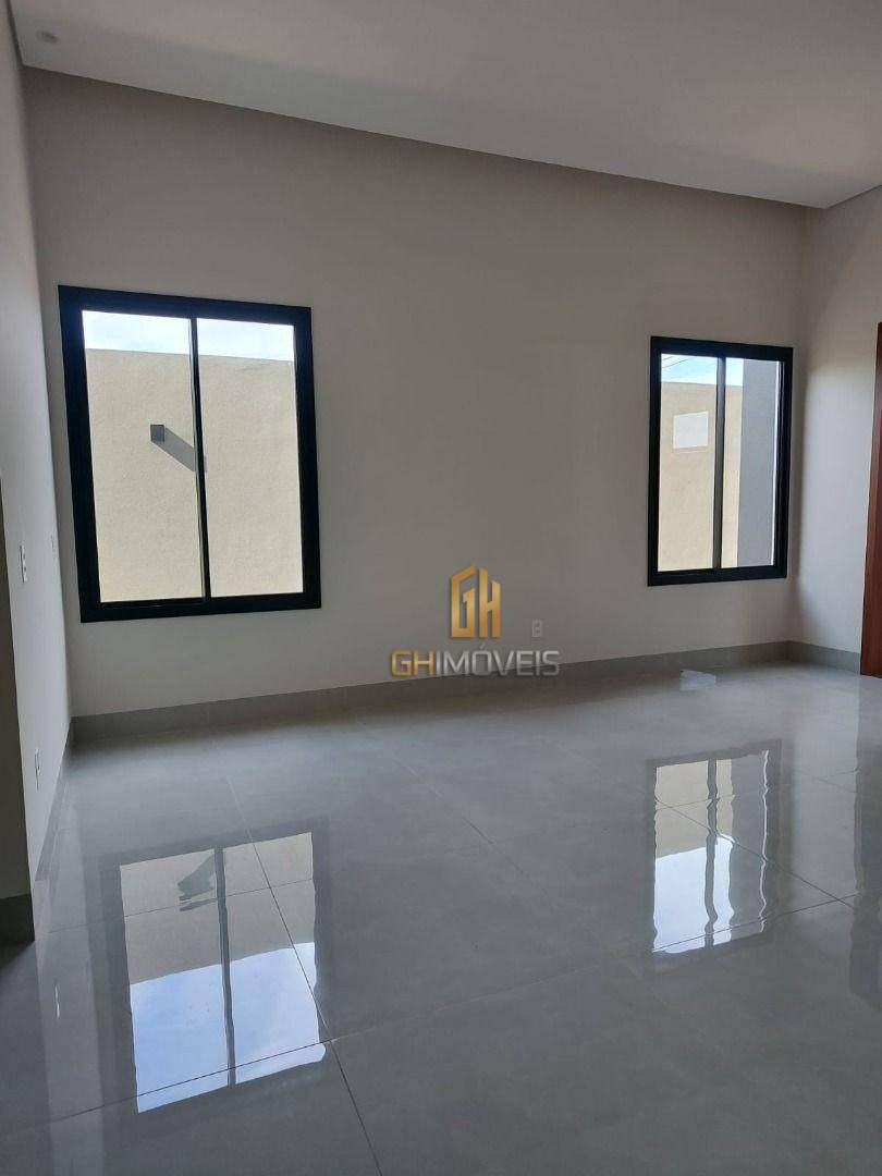 Casa à venda com 3 quartos, 180m² - Foto 2