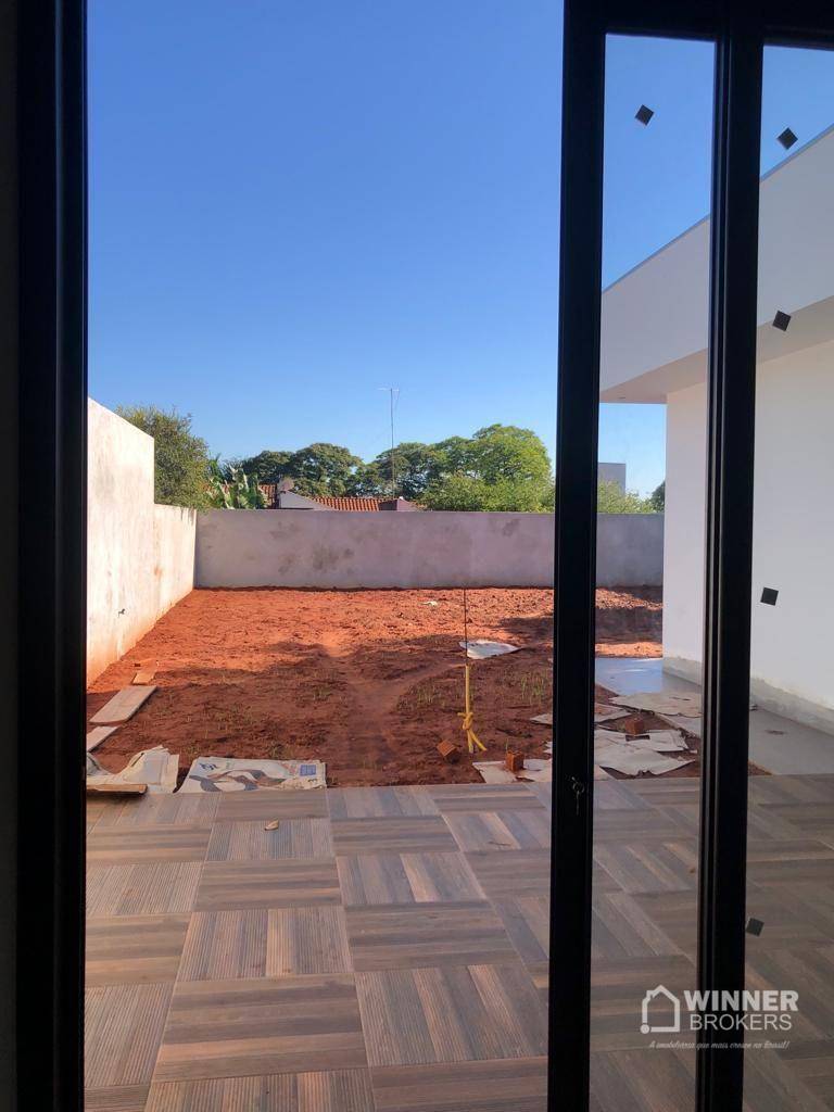 Casa à venda com 2 quartos, 171m² - Foto 11