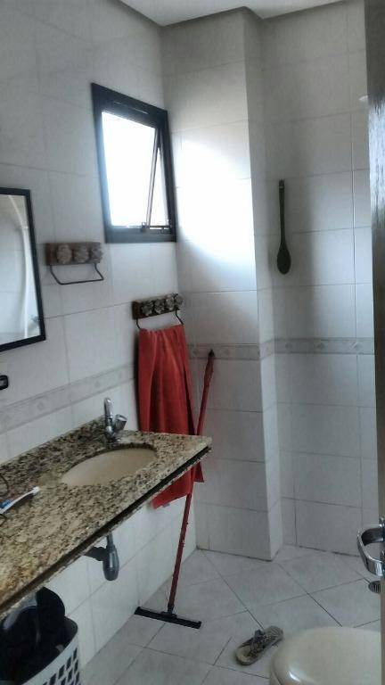 Sobrado à venda com 3 quartos, 200m² - Foto 7