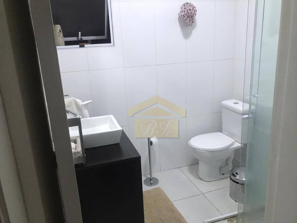 Apartamento à venda com 3 quartos, 75m² - Foto 7