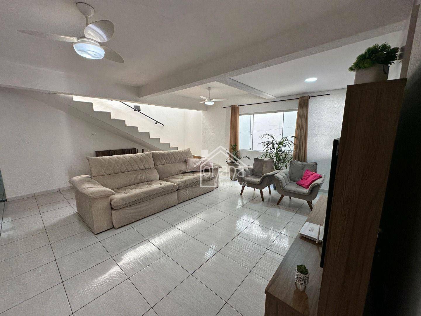 Casa à venda com 4 quartos, 246m² - Foto 7