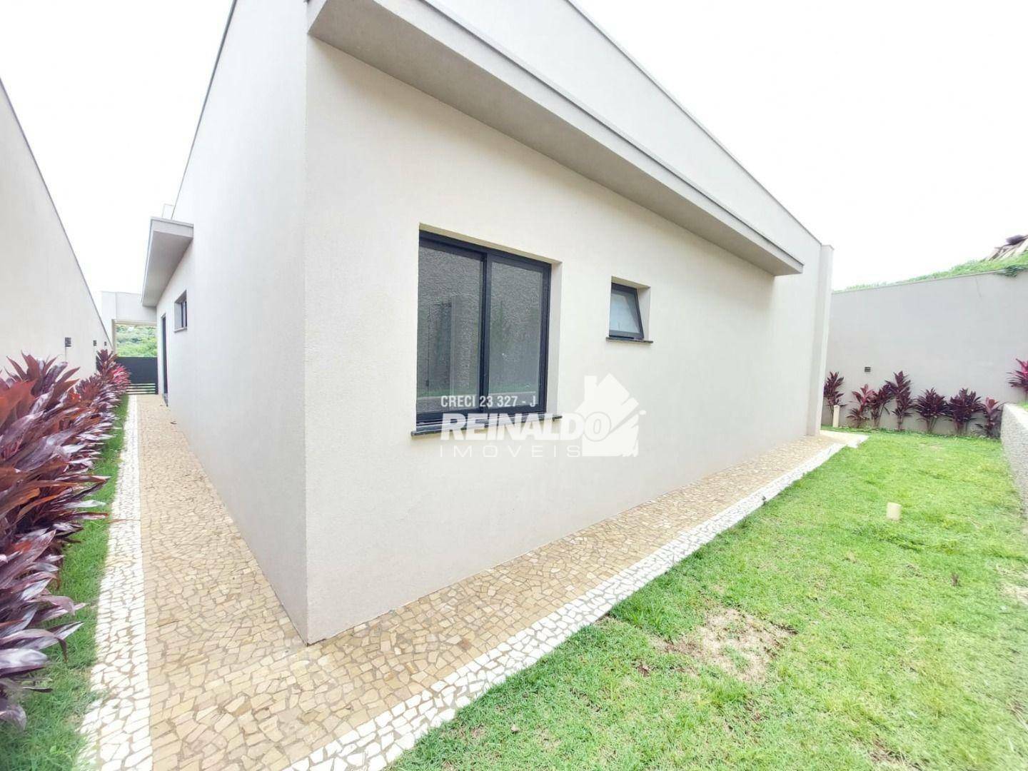 Casa de Condomínio à venda com 3 quartos, 200m² - Foto 4