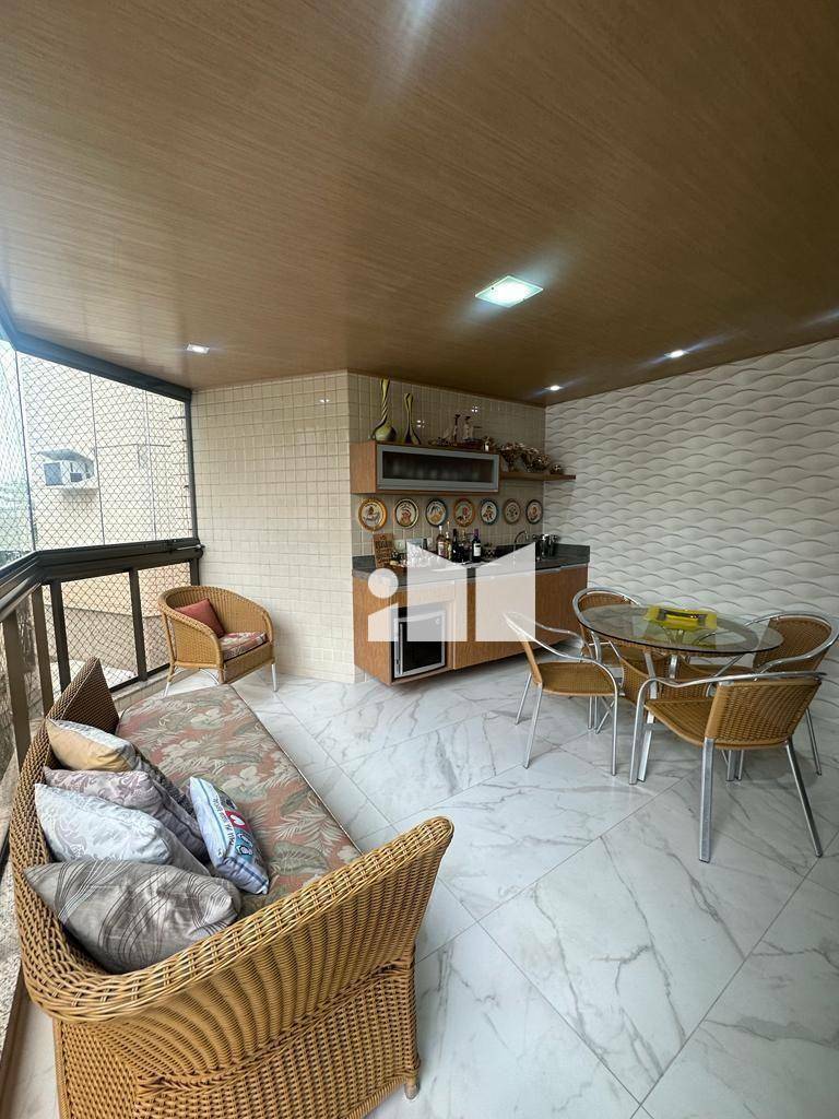 Apartamento à venda com 4 quartos, 160m² - Foto 2