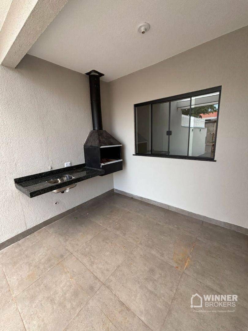 Casa à venda com 3 quartos, 70m² - Foto 5