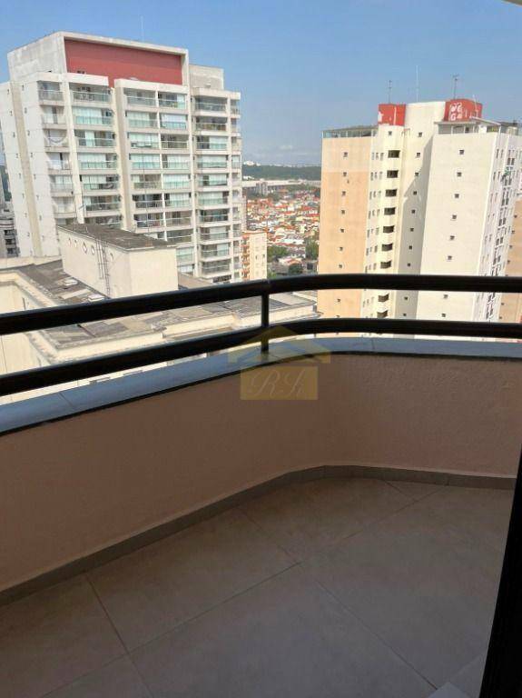 Apartamento à venda com 3 quartos, 169m² - Foto 3