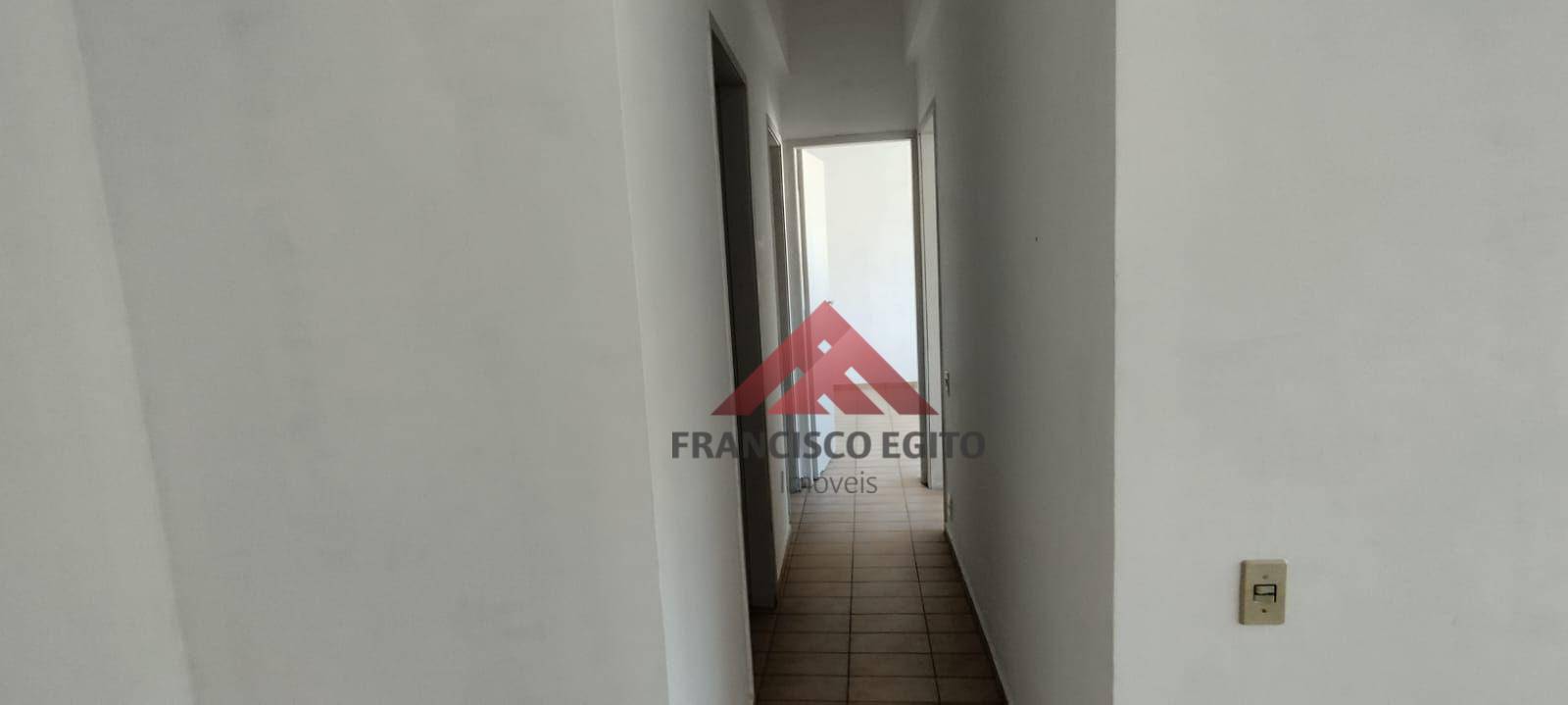 Apartamento à venda com 2 quartos, 70m² - Foto 7