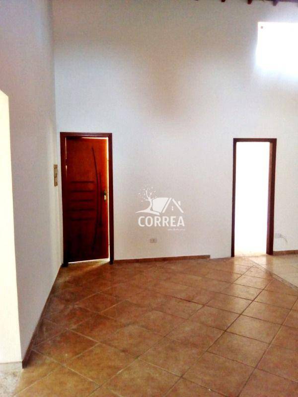 Casa à venda com 3 quartos, 220m² - Foto 5