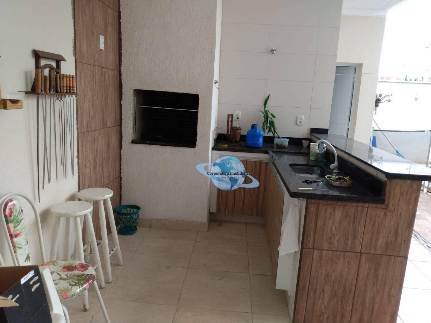 Casa de Condomínio à venda com 3 quartos, 250m² - Foto 28