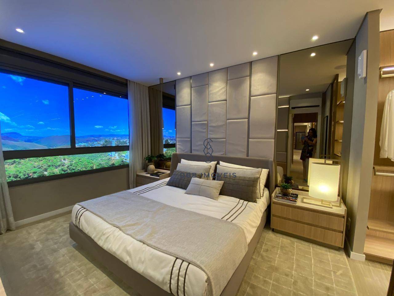 Apartamento à venda com 4 quartos, 199m² - Foto 18