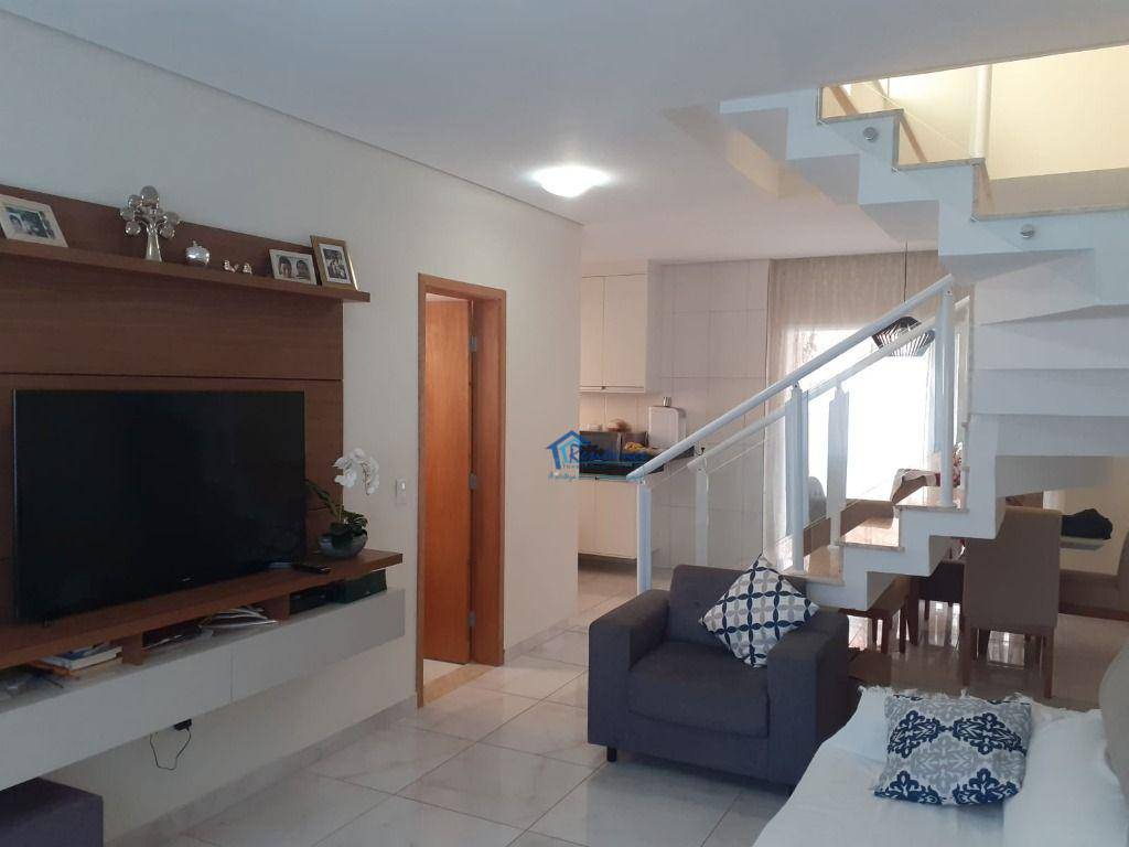 Sobrado para alugar com 3 quartos, 115m² - Foto 1