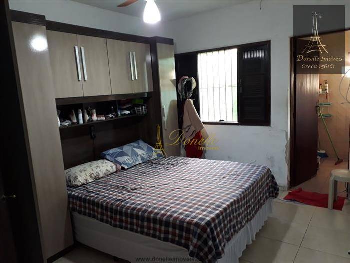 Casa à venda com 2 quartos, 140m² - Foto 16