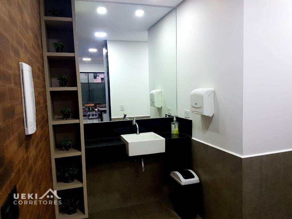 Apartamento à venda com 3 quartos, 128m² - Foto 2