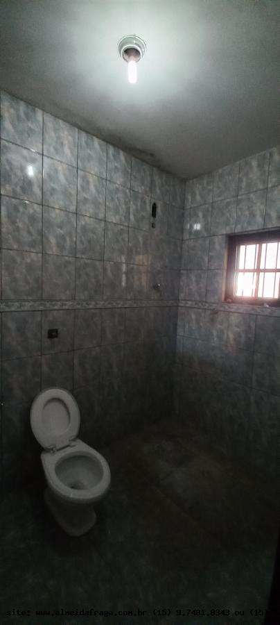 Casa para alugar com 5 quartos, 300m² - Foto 22